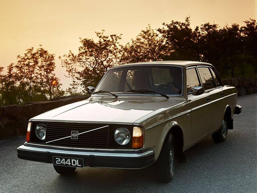  Volvo 244 DL 1975 года  (фото 7 из 7)